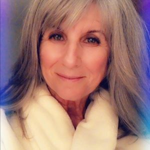 Meet your Posher, Carlene